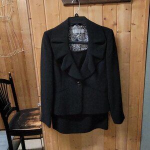 Black Tahari Arthur S. Levine Ruffle Blazer with Matching Skirt  2 Piece